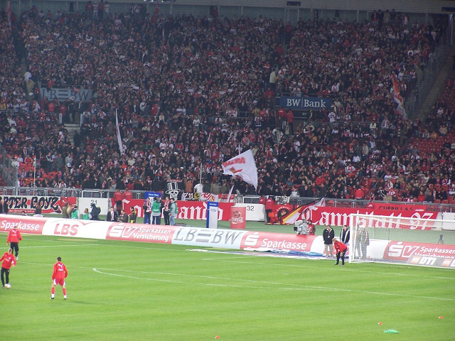 small100_2404